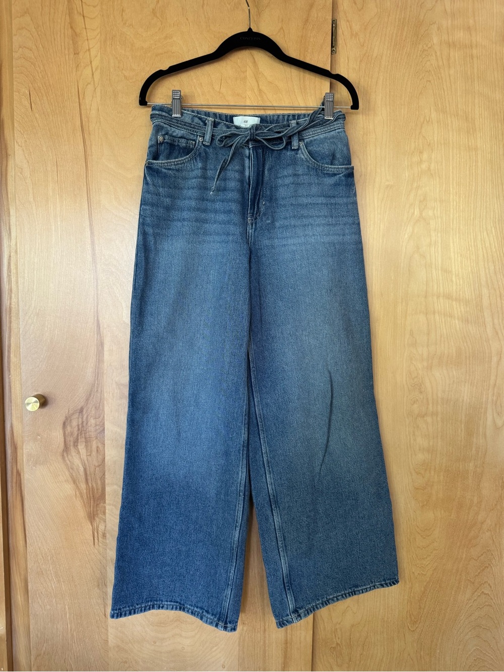H&M wide leg denim jeans size 4